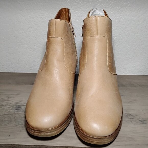 Lucky Brand Women Quimlee Brown Leather Zip Chunky Ankle Boots sz 12 - Picture 4 of 10